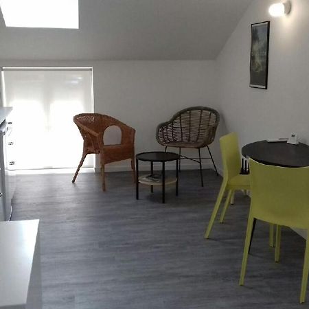 Studio Renove Et Equipe 2 Personnes Le Canardeau Ancy-sur-Moselle Экстерьер фото